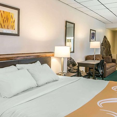 Quality Inn & Suites Houghton Eksteriør billede