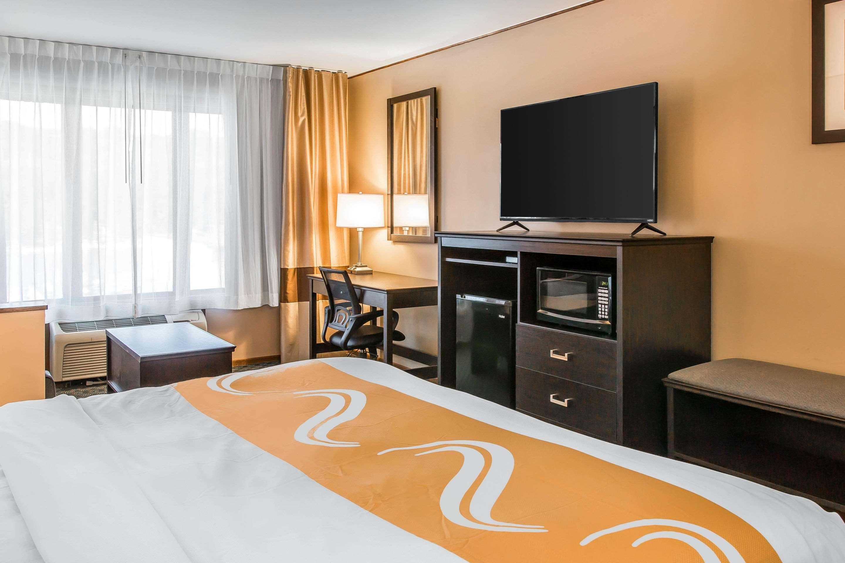 Quality Inn & Suites Houghton Eksteriør billede
