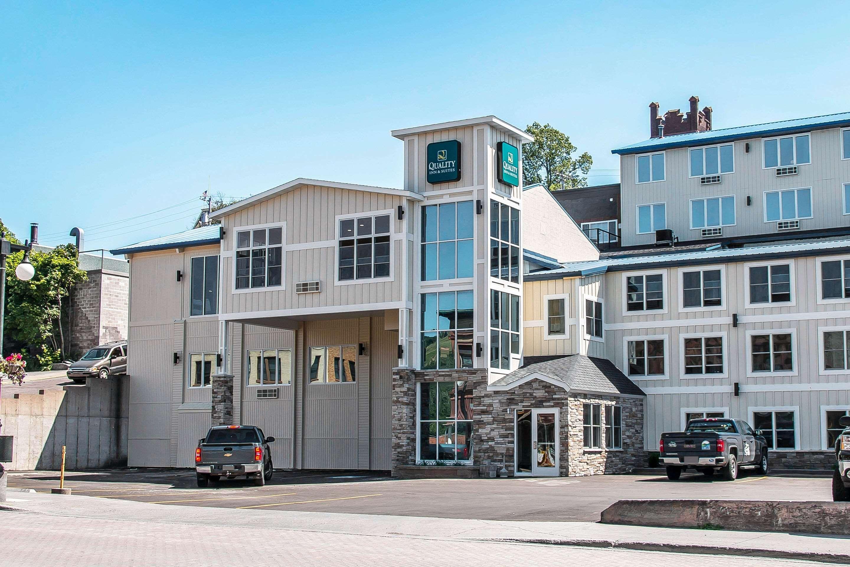 Quality Inn & Suites Houghton Eksteriør billede