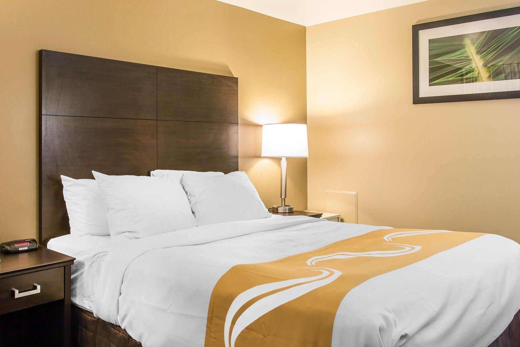 Quality Inn & Suites Houghton Eksteriør billede