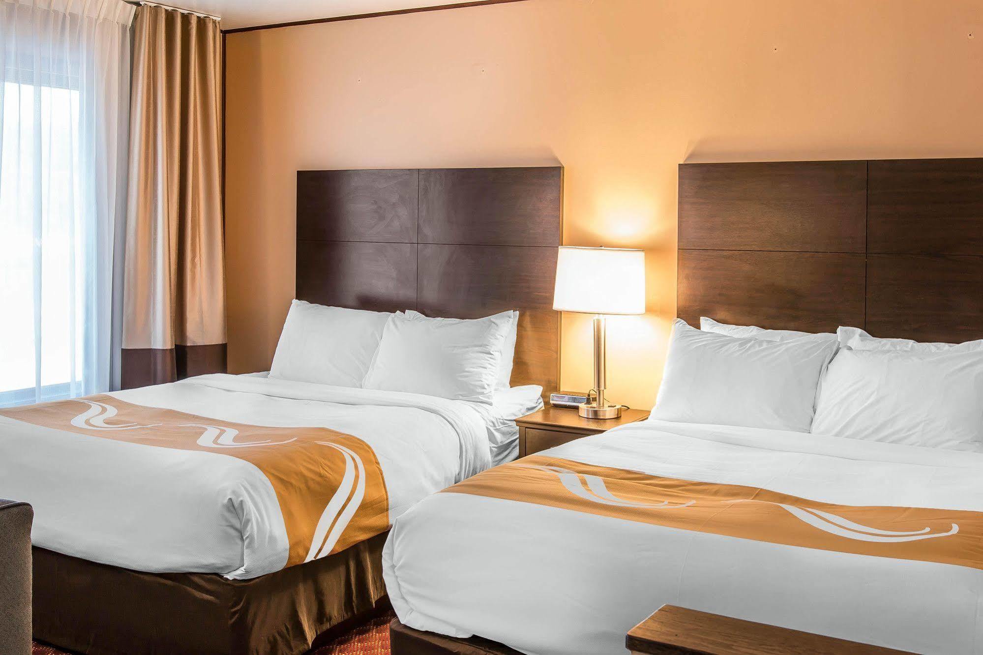 Quality Inn & Suites Houghton Eksteriør billede