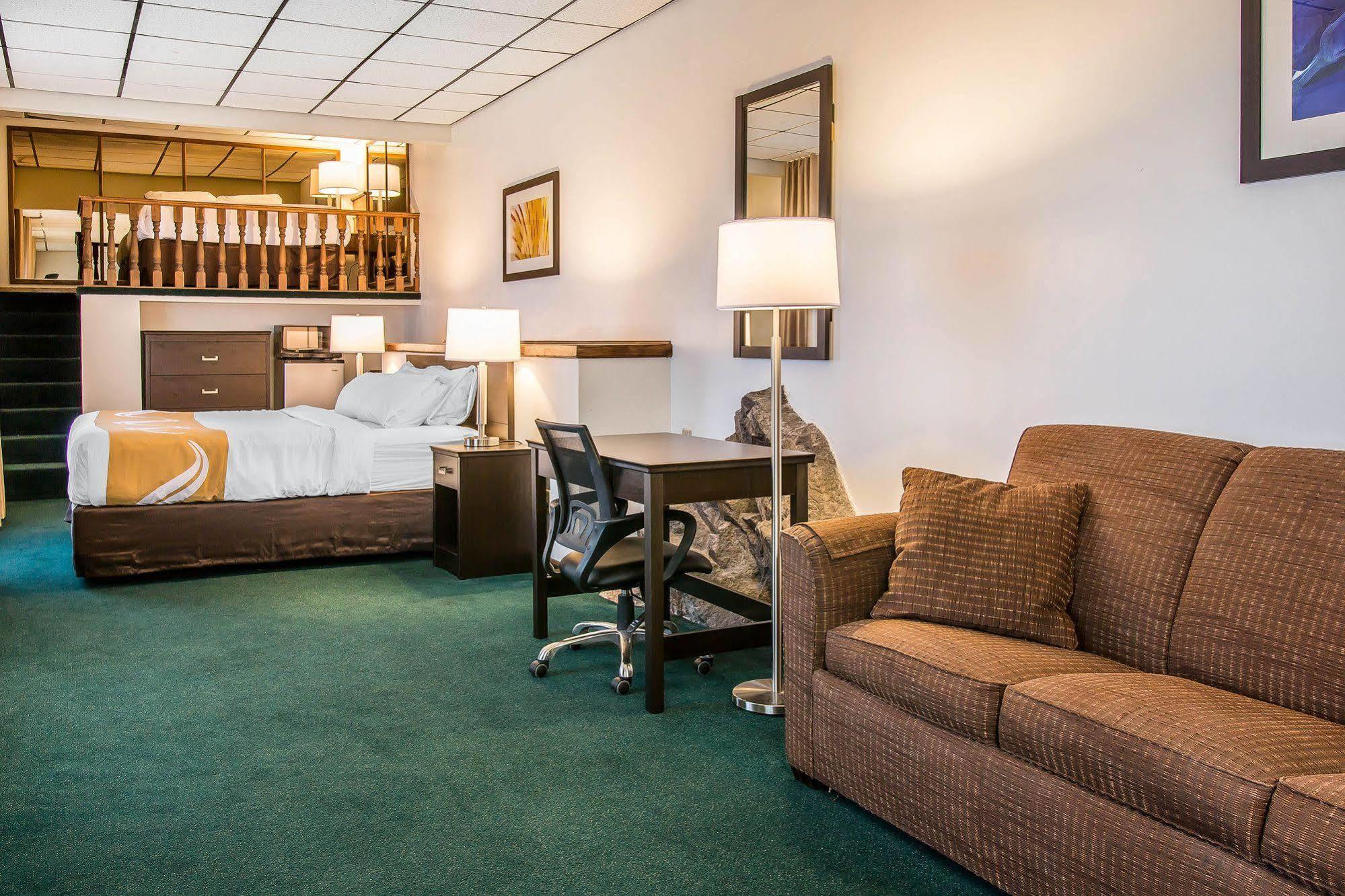 Quality Inn & Suites Houghton Eksteriør billede